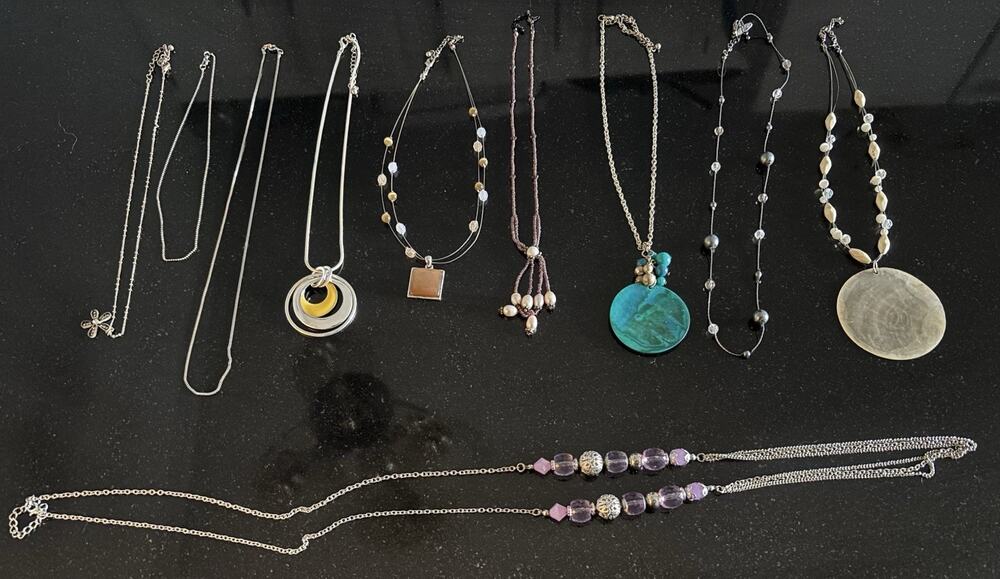 10 Pc Women’s Necklace Jewelry Lot Dainty Beaded Pendant Tassel Mixed Fashion
